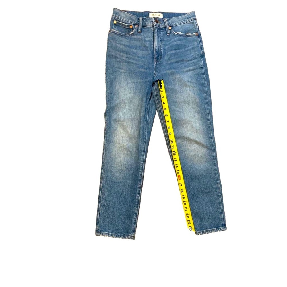 Madewell NWOT Classic Straight Jeans in Nearwood Wash - Picture 5 of 10